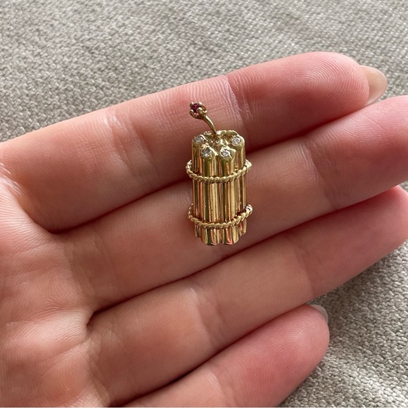 Retro🧨14K Gold🧨Diamond and Ruby Charm Pendant - Picture 3 of 12